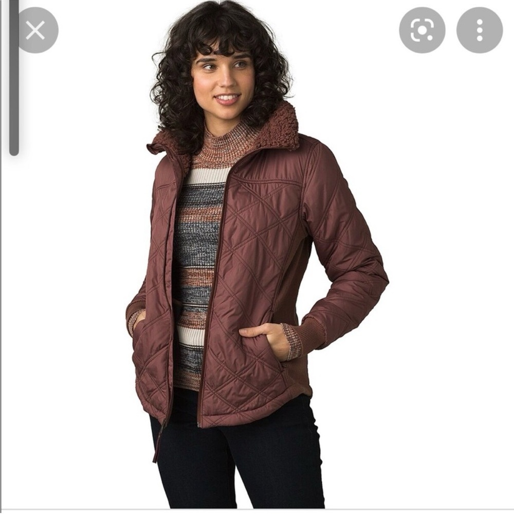 Prana Elsa Jacket
Women's Quilted Jacket - color suede